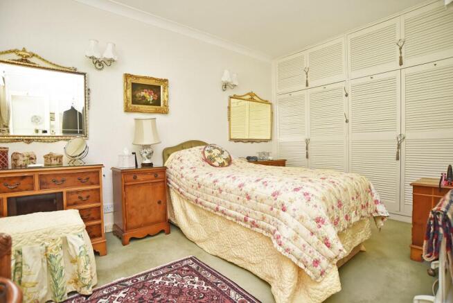 2 bed Detached Bungalow for sale Image 8