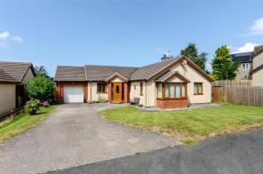 84, Bro Ednyfed, Llangefni LL77 7WD