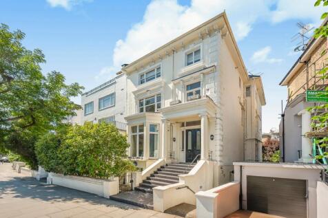Buckland Crescent,
Belsize Park, NW3