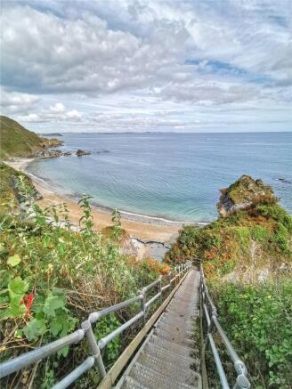 Polstreath Beach