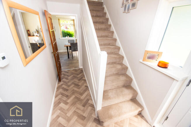 3 bed Semi-Detached for sale Image 5