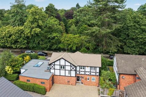 Canterbury Park, Didsbury, M20
