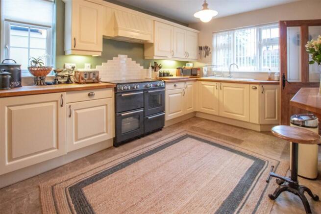 IMG_5561.jpg