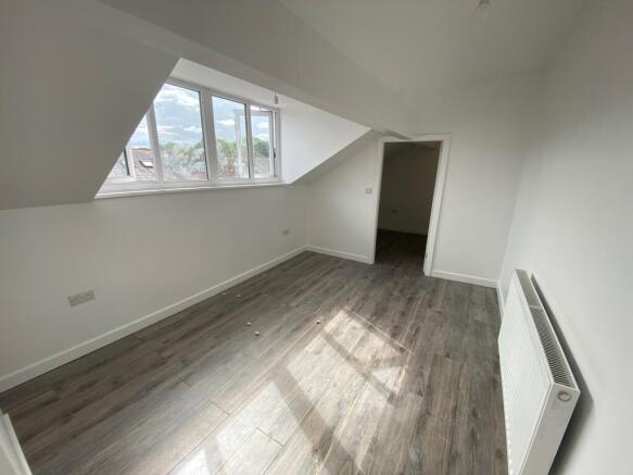 2 bed House to rent Image 7