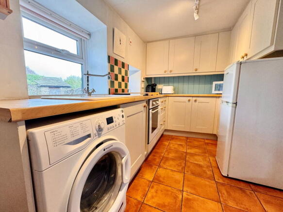 2 bed Cottage for sale Image 5