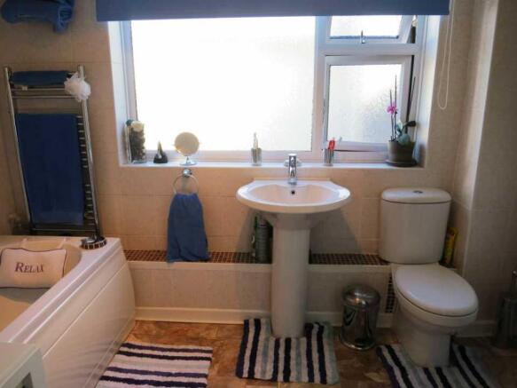 Photo 9