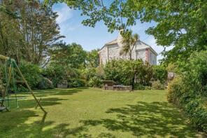 Heather House, Road From Heather Farm To A3075, Truro TR4 9NG