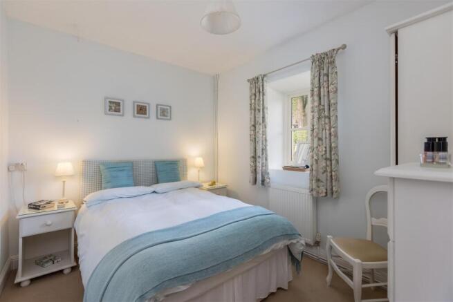 2 bed Cottage for sale Image 8