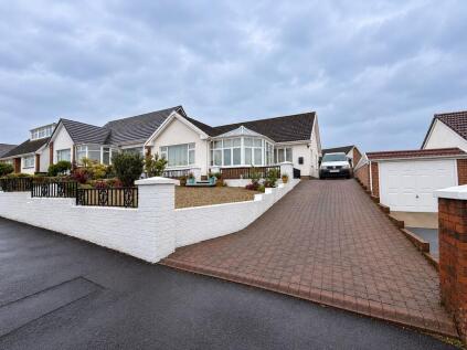 Elim Way, Pontllanfraith, NP12