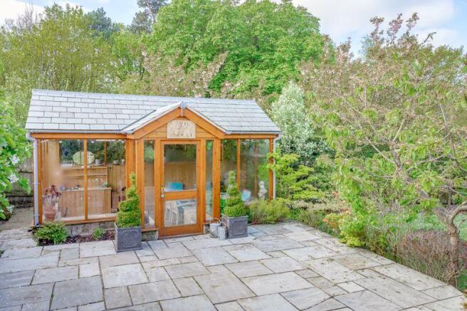 Outdoor living 