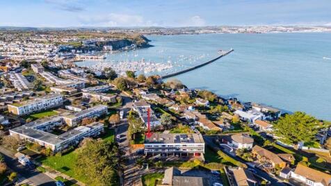 Heath Road, Brixham