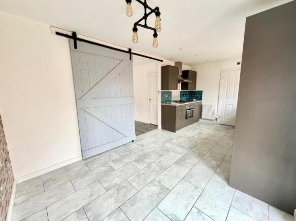 3 bed Detached for sale Image 3