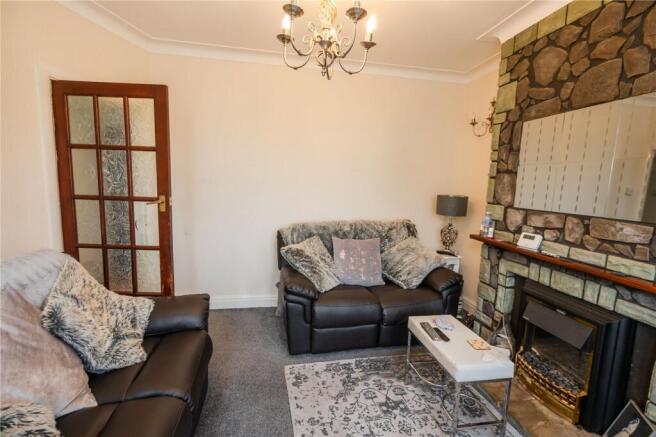 Living Room (2)