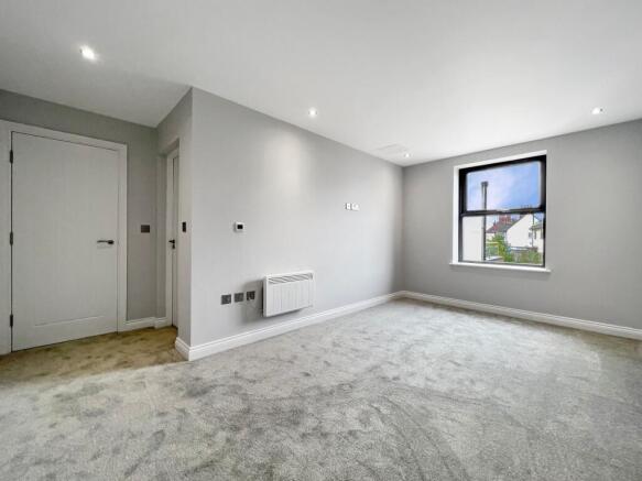 2 bed Apartment for sale Image 10
