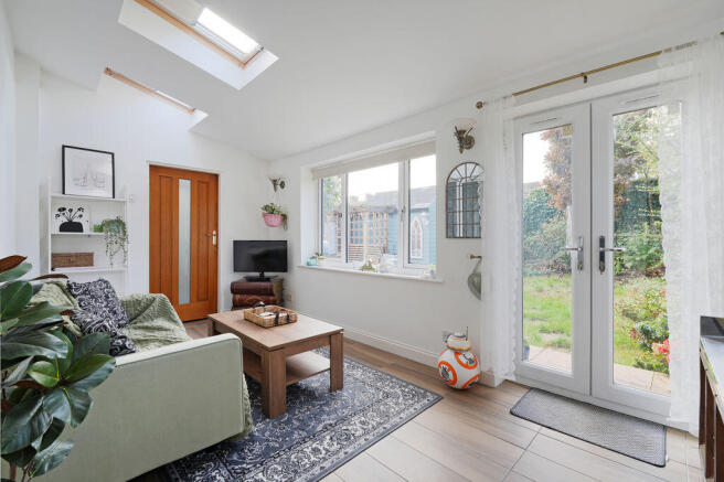 Garden Room 