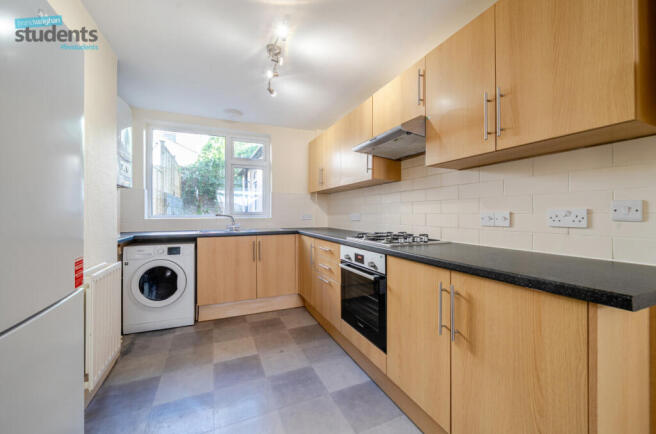 abf5cc66-3f3d-408...