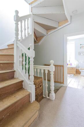 Amesybury Road 42-18.jpg