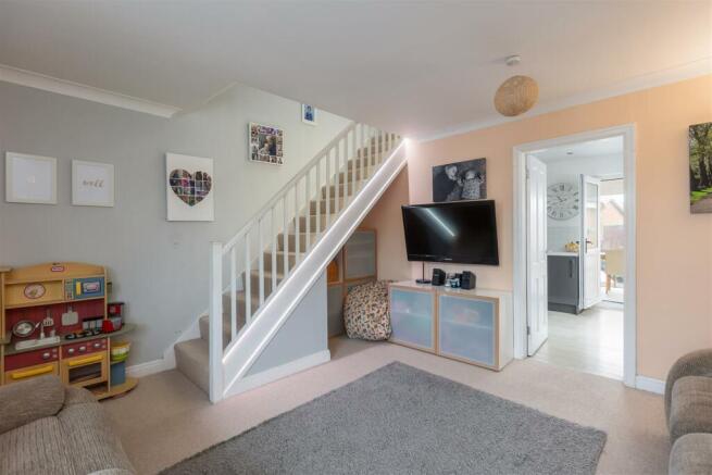 Dickens Road 26 Sitting Room-4.jpg