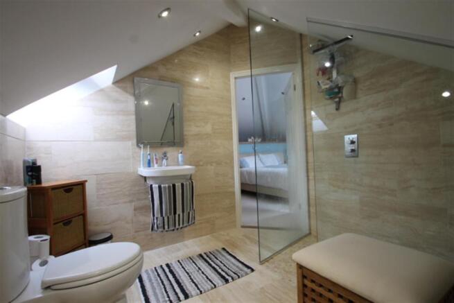 Superb shower en-sui