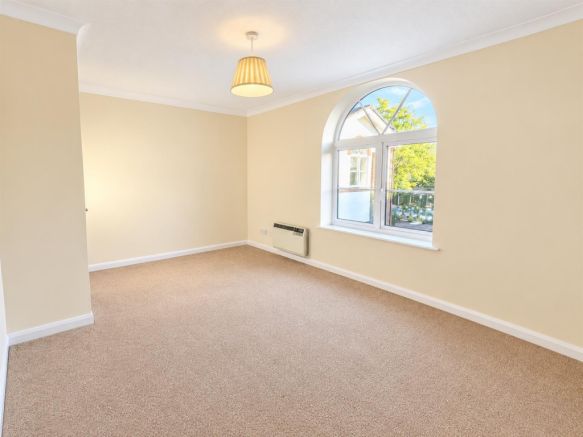 15AP - Bedroom Photo 1.png