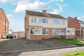 40, Essex Drive, Taunton TA1 4JY