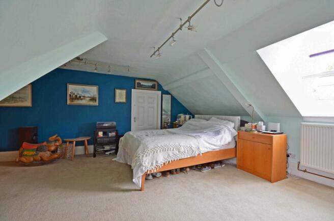 Bedroom 1 (Double)