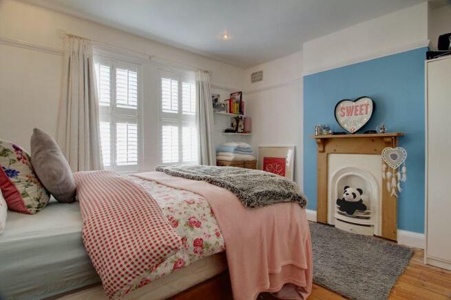 Bedroom 2 (Double)