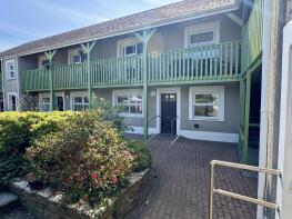 24, Cawdor Court, Spring Gardens, Narberth SA67 7AZ