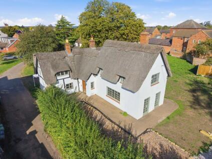 St. Peters Road, Arnesby, LE8