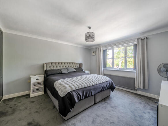 3 bed Detached for sale Image 4