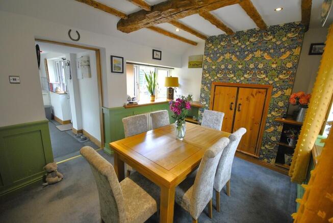 3 bed Barn Conversion for sale Image 10