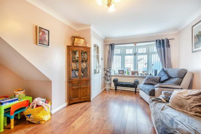 8576994-interior11.jpg