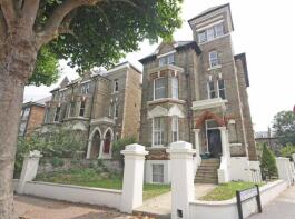 Flat 3, 46, Maple Road, Surbiton KT6 4AE