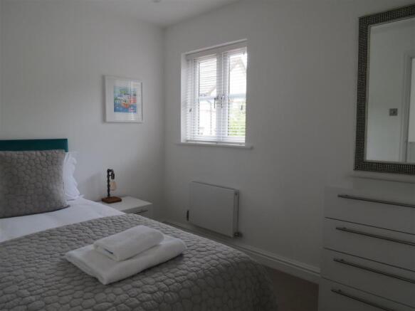 Bedroom: