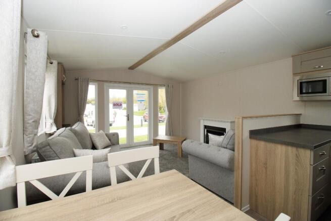 2 bed Caravan for sale Image 4
