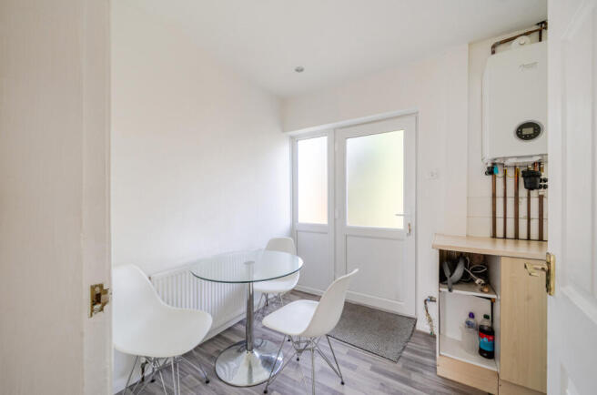 3 bed Terraced for sale Image 8