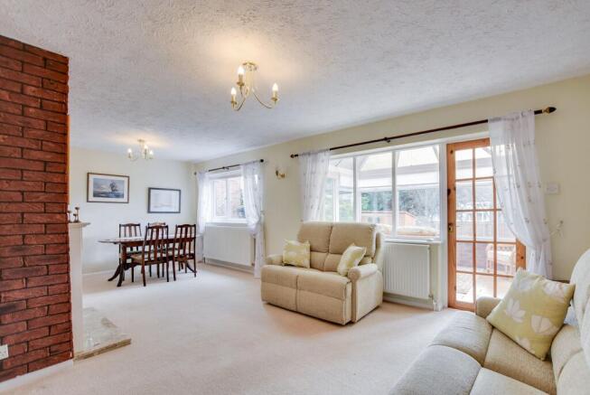 Lounge Dining Room