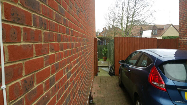 Photo 4