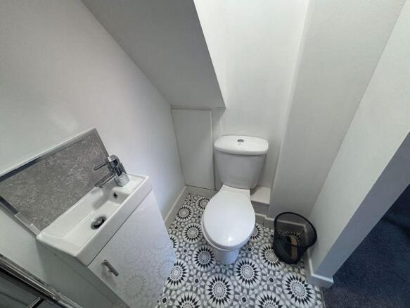 3 bed Town House to rent Image 4