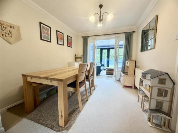 3 bed Detached for sale Image 9