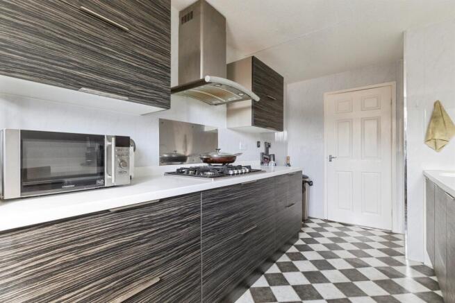 1 bed Apartment for sale Image 4