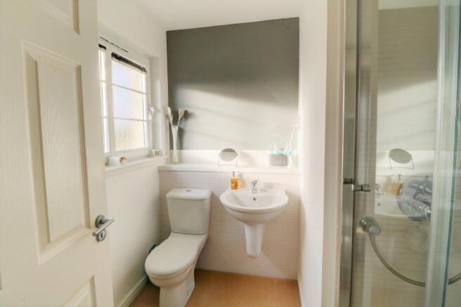 Master Ensuite