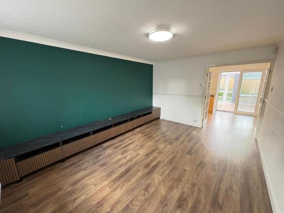 Great Heaton Close, Middleton, Rochdale, M24 photo 4