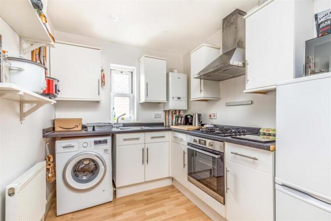 3 Elm Trees, Ashling Gardens, Denmead, PO7 6PR -Sm