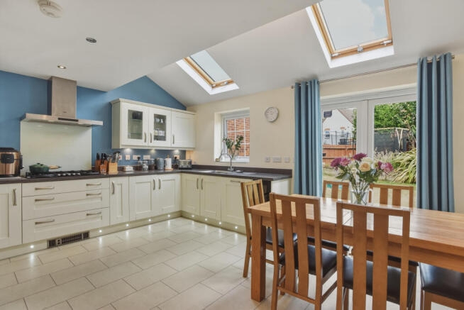 Kitchen/Dining Room