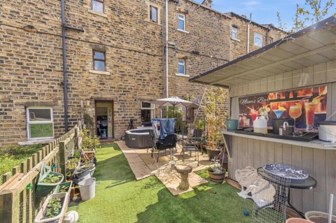 2 bed Terraced for sale Image 12
