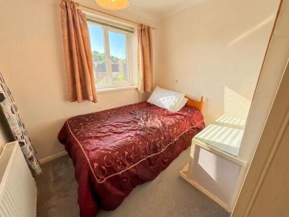 3 bed Semi-Detached for sale Image 12