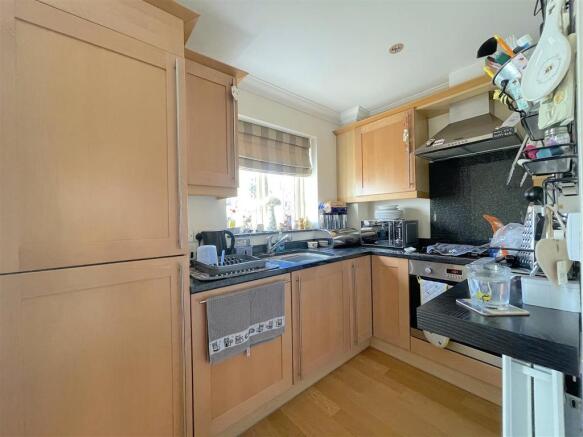 Kitchen Area (2).jpeg