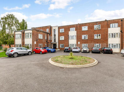 Berkeley Court, Reading, RG1