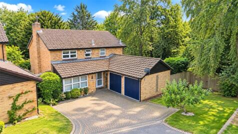 The Glade, Purley on Thames, Reading, Berkshire, RG8